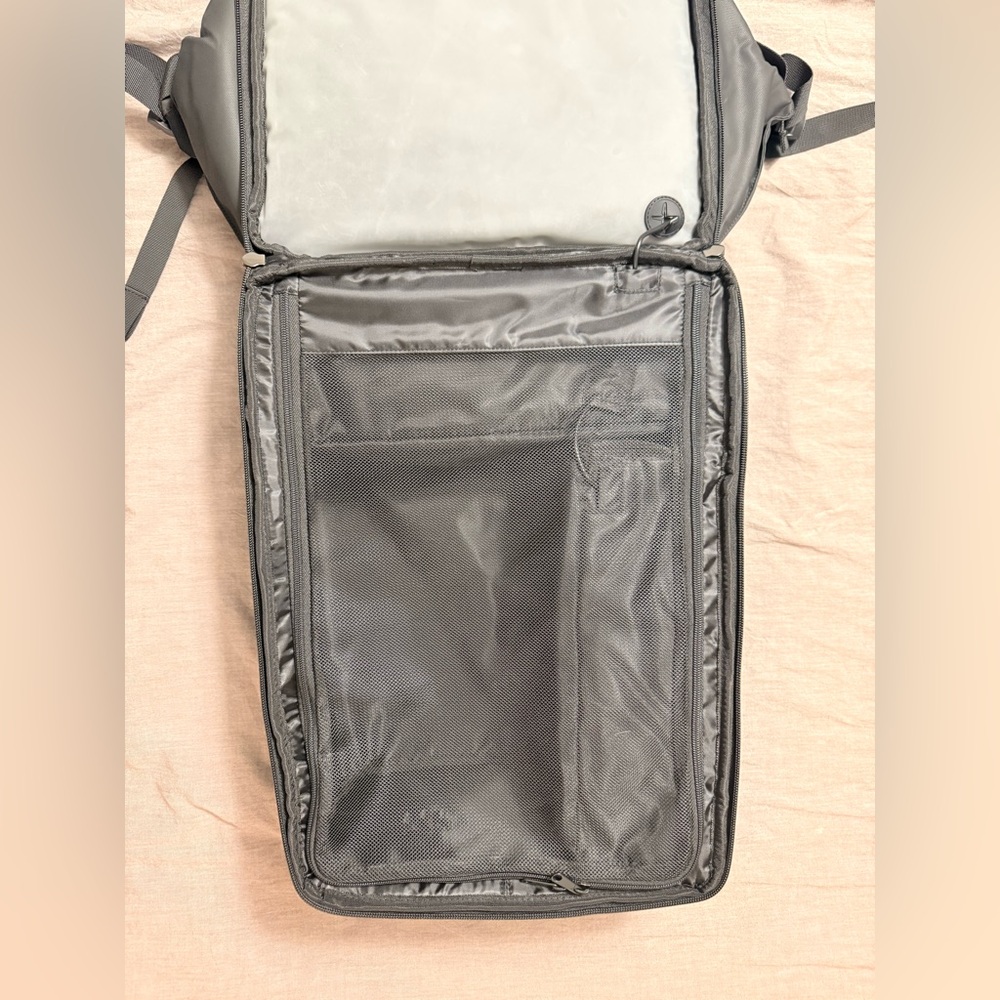 RuK Infinite Solar Pack Backpack - New With Tags! - Picture 10 of 16
